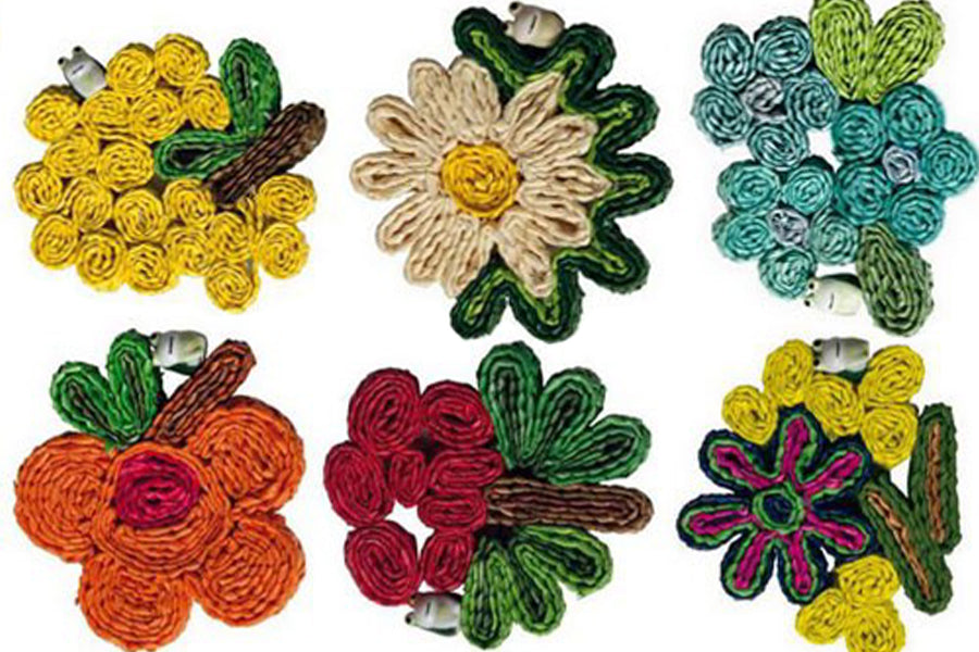 Ljubičasta je boja raskoši, časti i bogatstva, ali istovremeno i mistike, duhovnosti, tuge i zbog toga vrlo popularan izbor  za proslave, svečanosti i razne prilike.